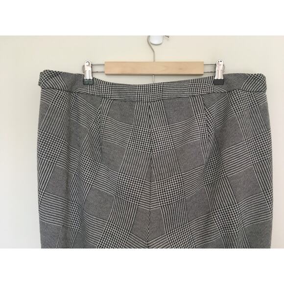 Calvin Klein Plus Size 16W Glen Plaid Ankle Pants Black & White $99.50 NWT - Picture 6 of 14